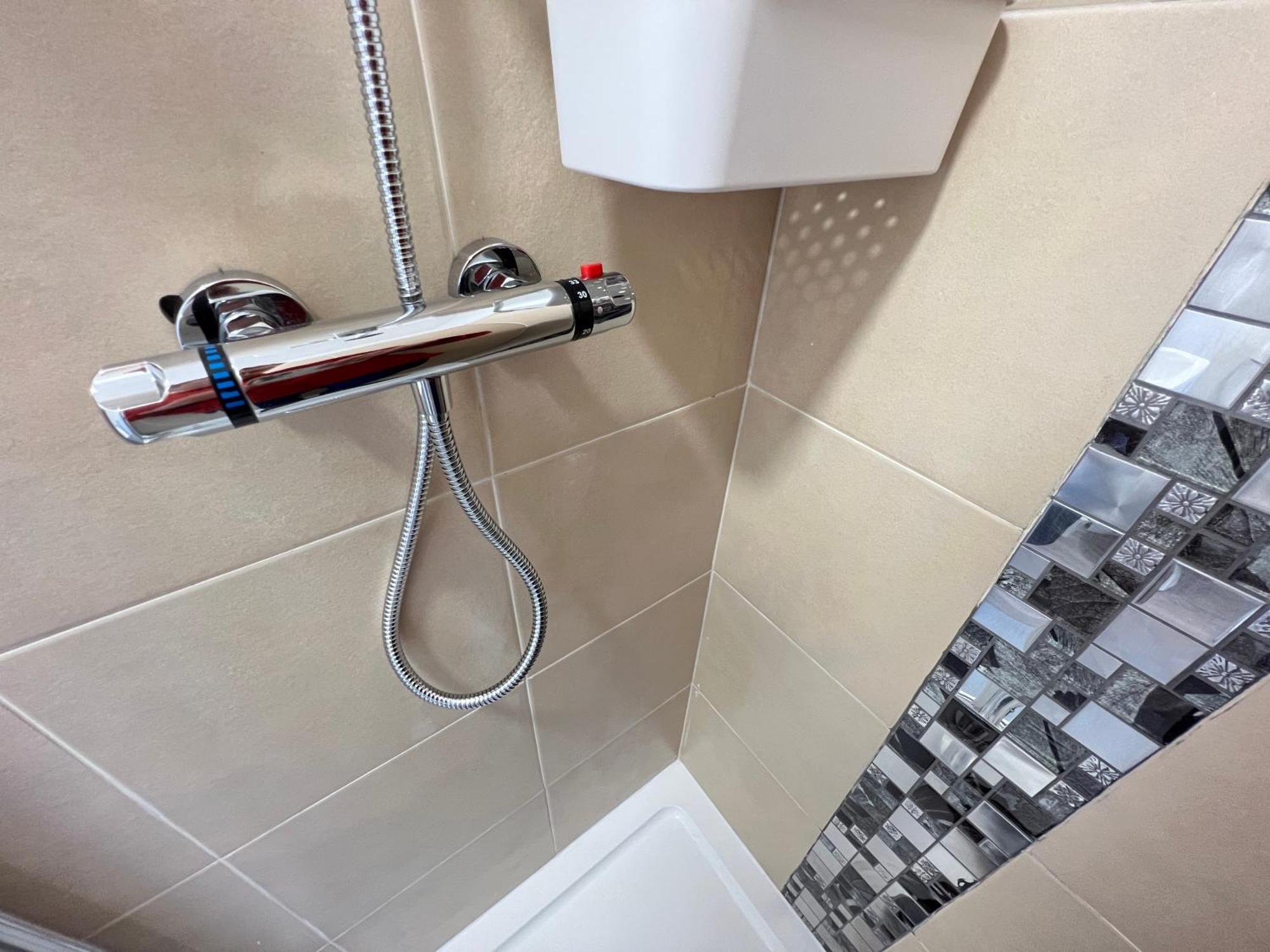 Lux En-Suite Coop Arena Mancity Stadium Piccadilly Manchester Esterno foto