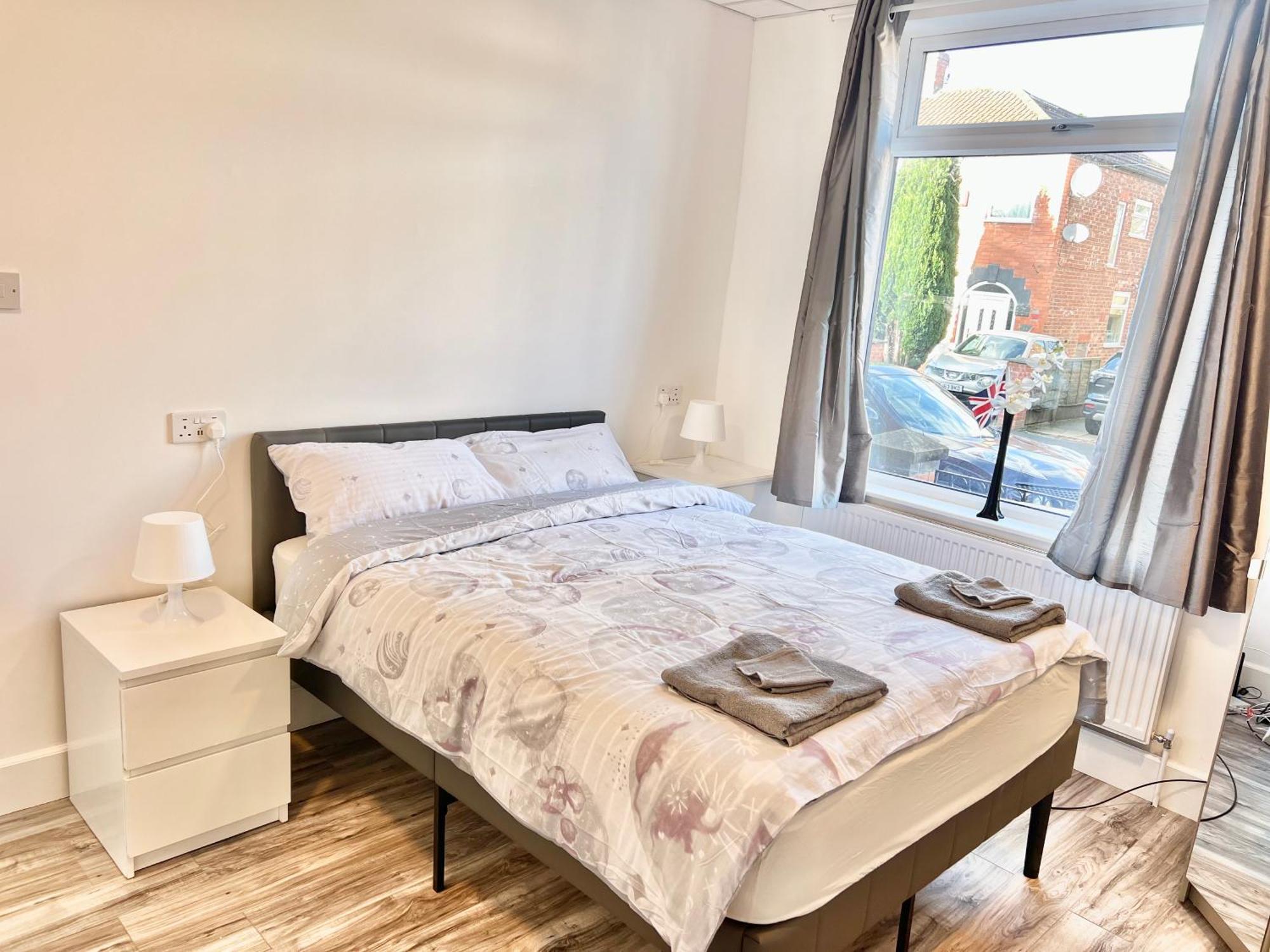 Lux En-Suite Coop Arena Mancity Stadium Piccadilly Manchester Esterno foto