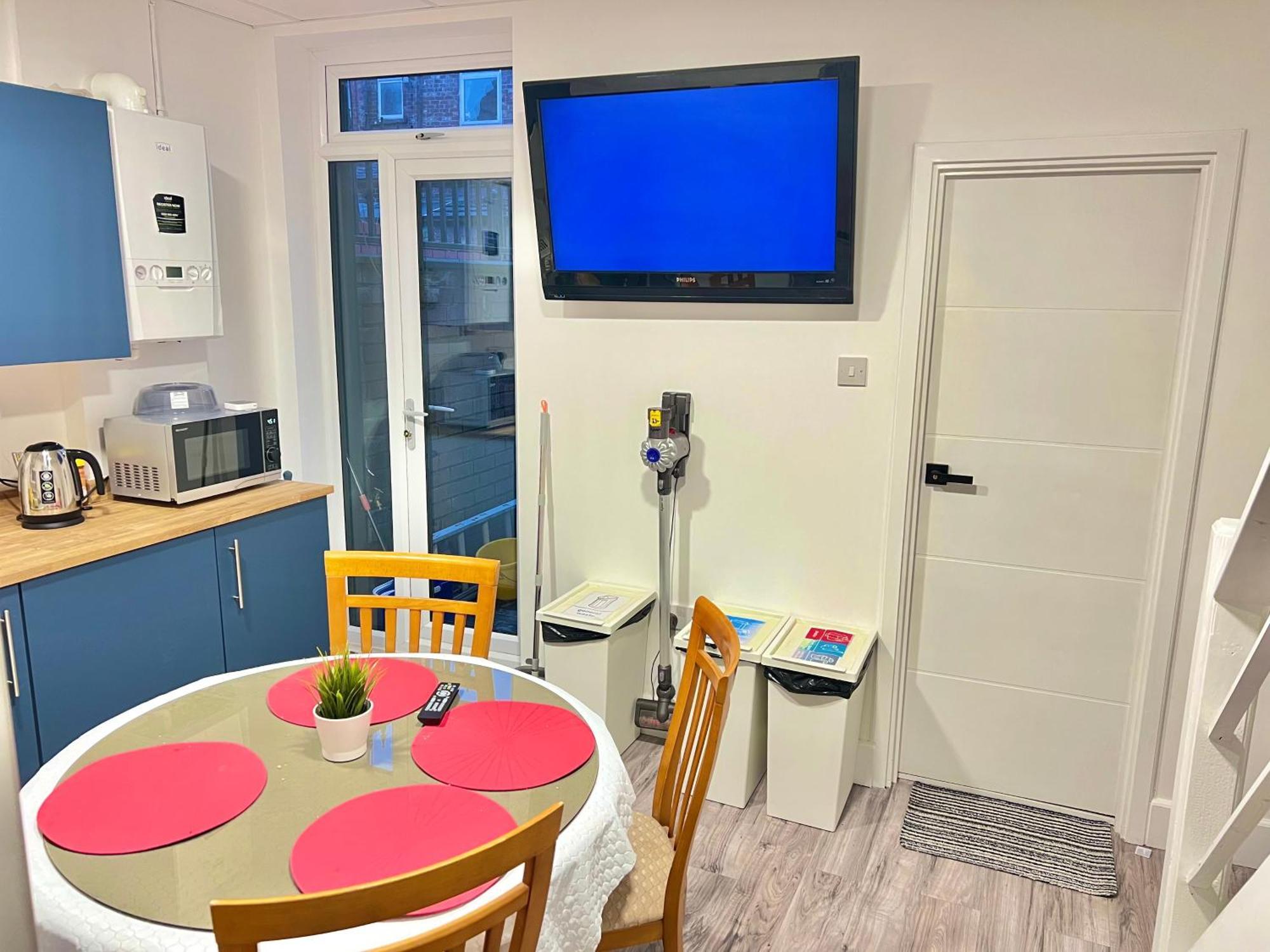 Lux En-Suite Coop Arena Mancity Stadium Piccadilly Manchester Esterno foto