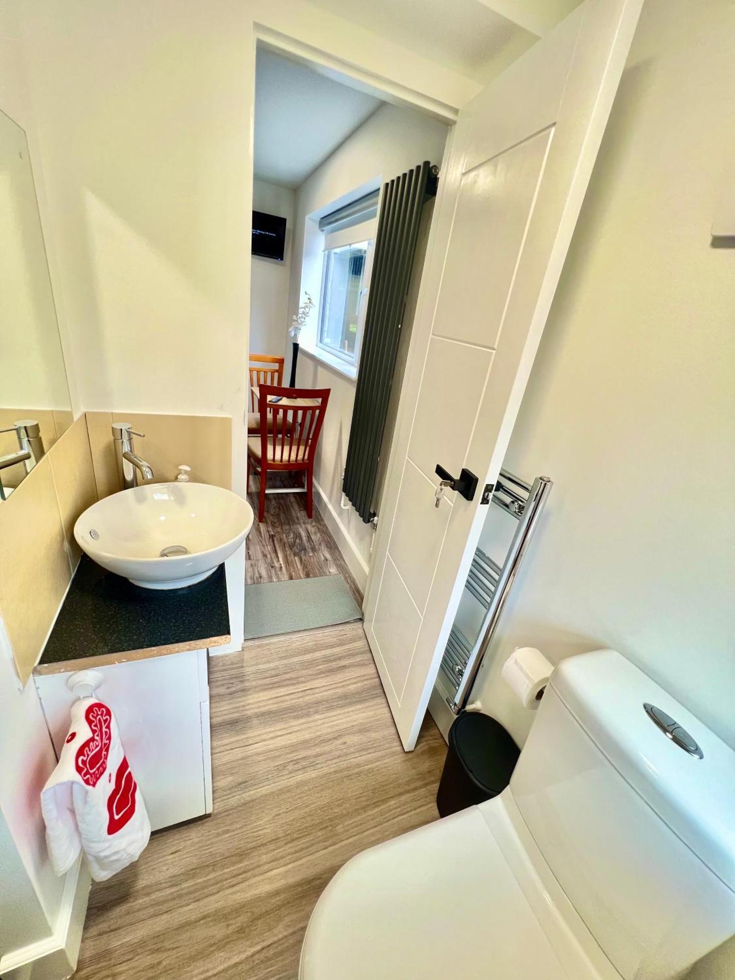 Lux En-Suite Coop Arena Mancity Stadium Piccadilly Manchester Esterno foto