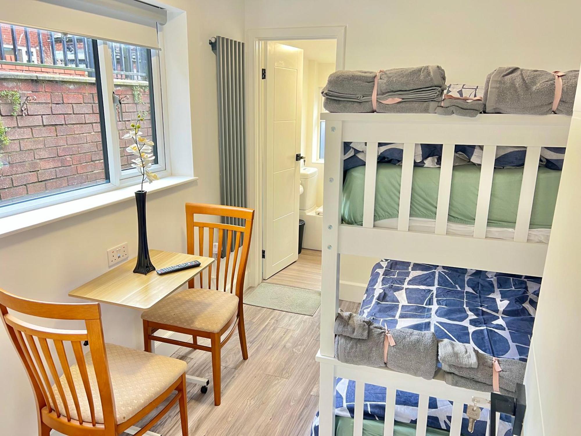 Lux En-Suite Coop Arena Mancity Stadium Piccadilly Manchester Esterno foto